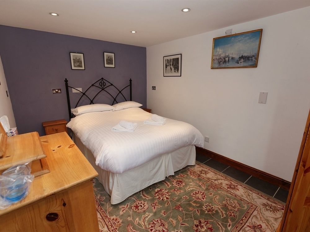 Rams Head Inn Dolton Экстерьер фото