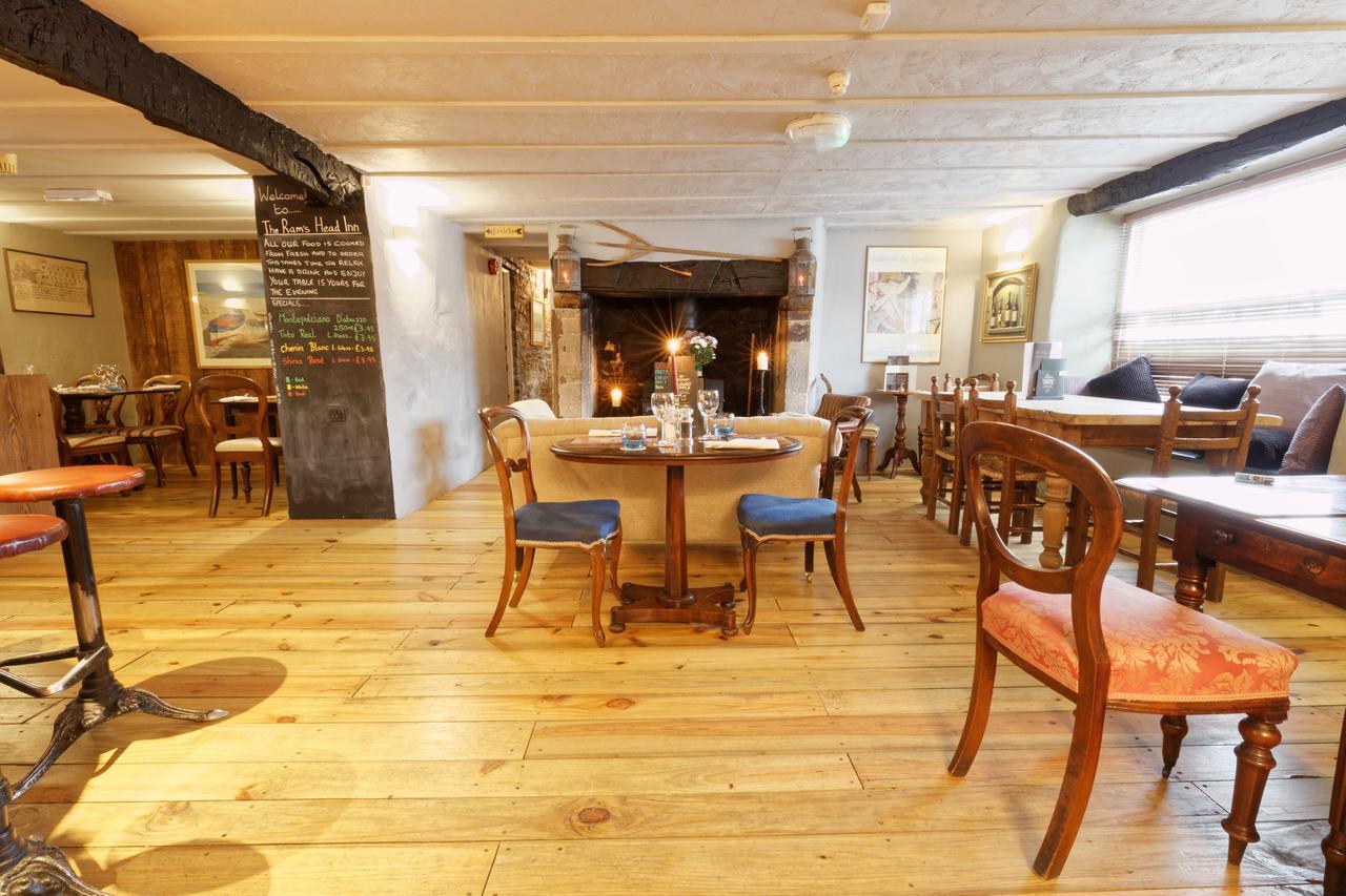 Rams Head Inn Dolton Экстерьер фото